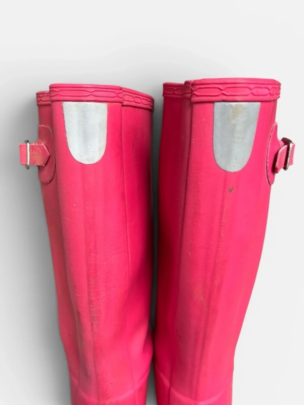 Hunter Girl’s Original Mid-Calf Rubber Rain Boot in Pink Size US 5; EU 36